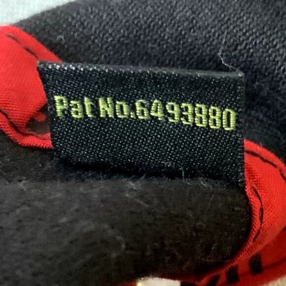 NEFF‎ Black & Red SnapBack Hat Wool Blend Size S/M - Picture 9 of 10